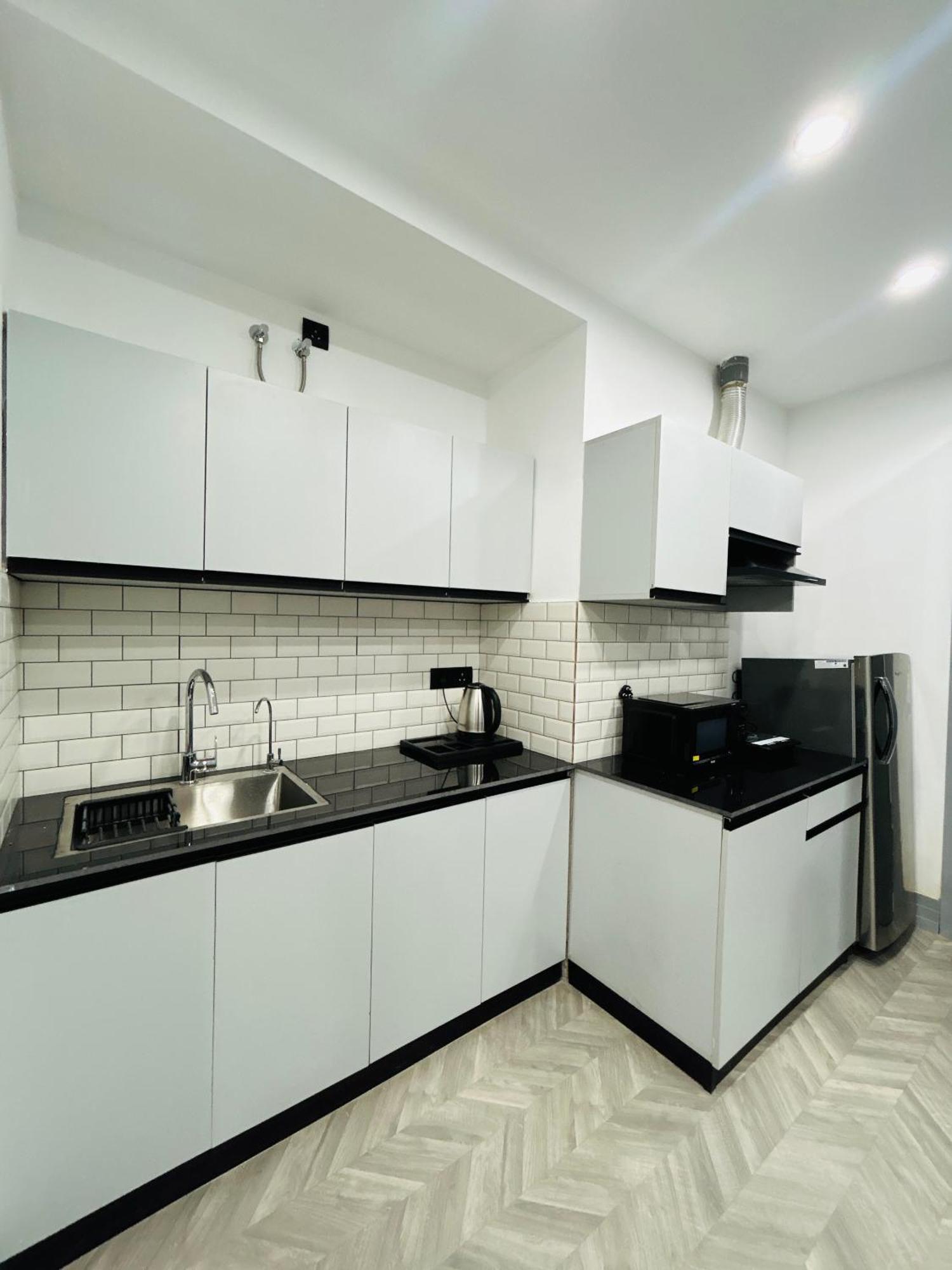 Bedchambers Serviced Apartment, Golf Course, Gurgaon Ngoại thất bức ảnh
