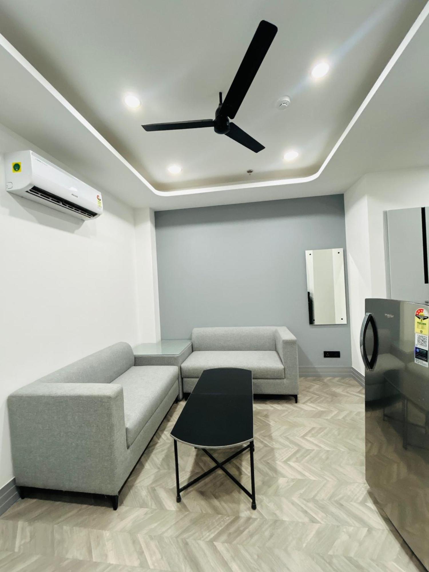 Bedchambers Serviced Apartment, Golf Course, Gurgaon Ngoại thất bức ảnh
