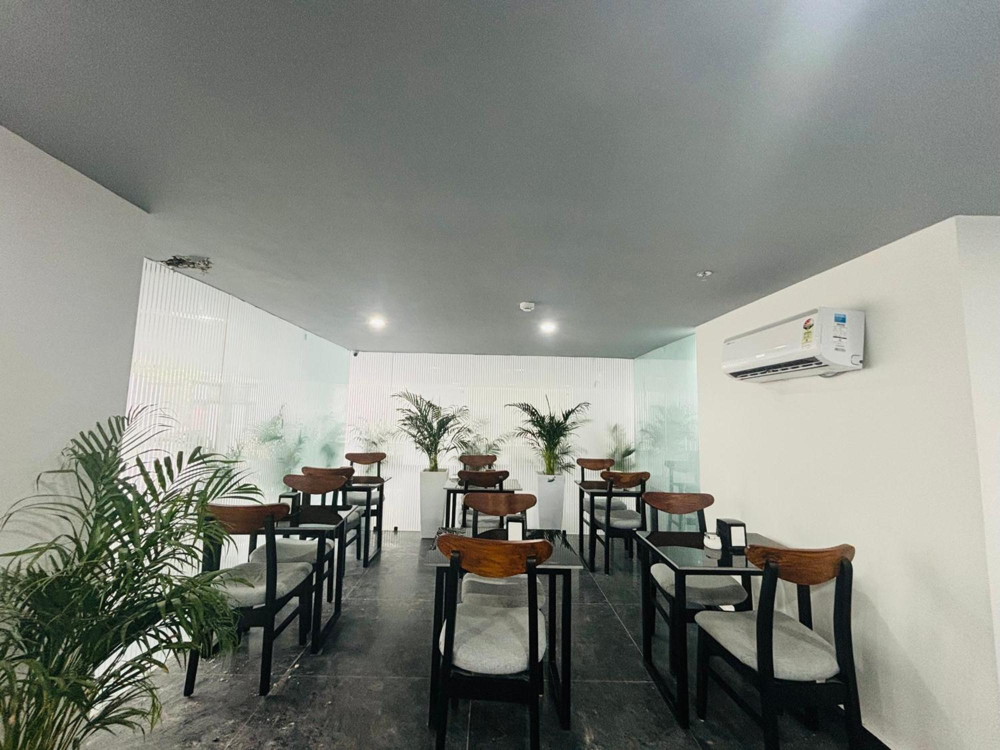 Bedchambers Serviced Apartment, Golf Course, Gurgaon Ngoại thất bức ảnh